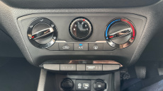 Hyundai i20 1.2 MPi SE 5dr Petrol Hatchback